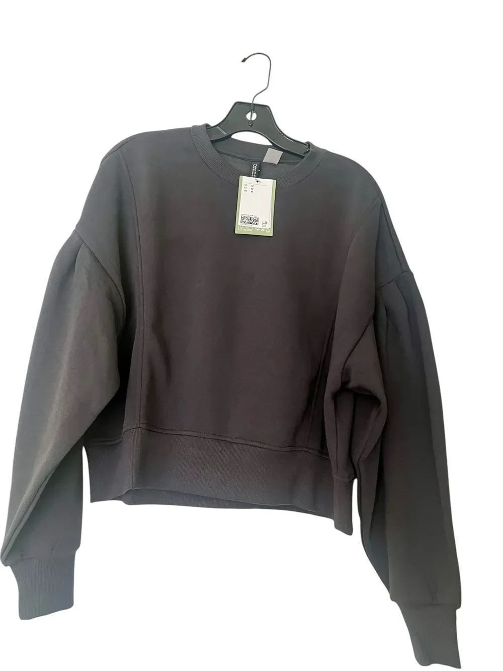 H & M divided NWT top